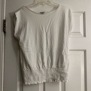 Women’s sleeveless knit top